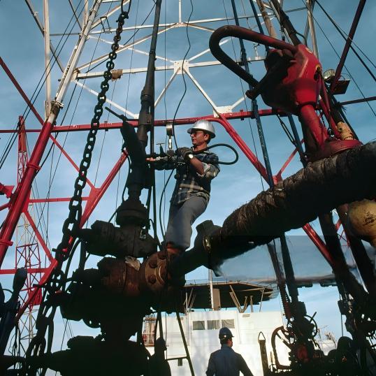 For oil drilling depths, what should be chosen for polyanionic cellulose (PAC)?